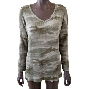 AMERICAN EAGLE Flannel Shirt Womens Olive Beige Camo V-Neck Medium